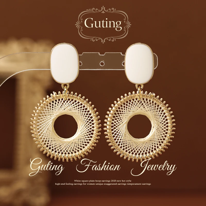 铜合金耳饰 21610法式高级感度假风耳环2025新款圆形夸张耳坠耳饰