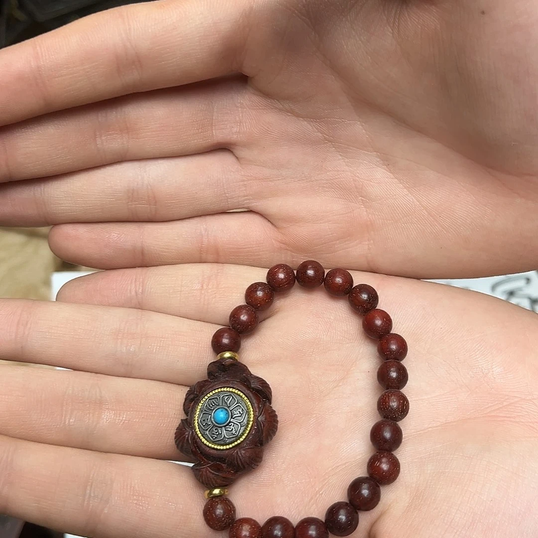 大叶紫檀（黑酸枝木类）