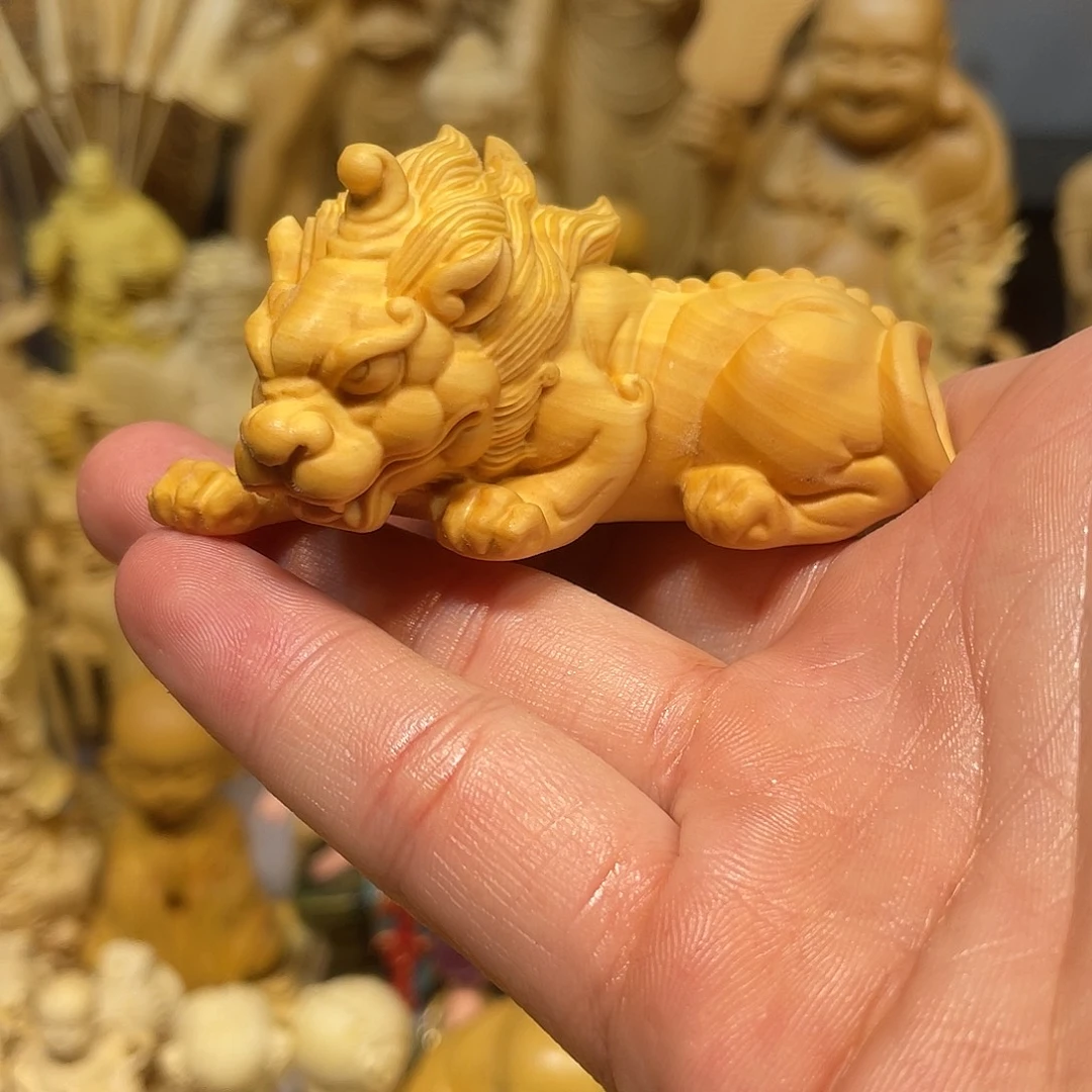 黄杨木小微瑕貔貅