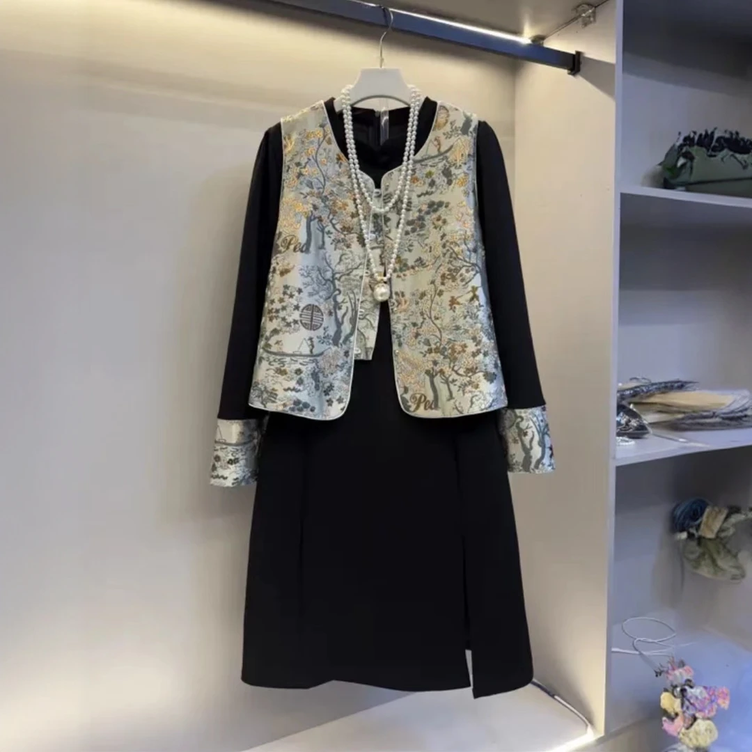 胖妹妹大码女装新中式高级感马甲连衣裙秋冬新款时尚气质两件套女