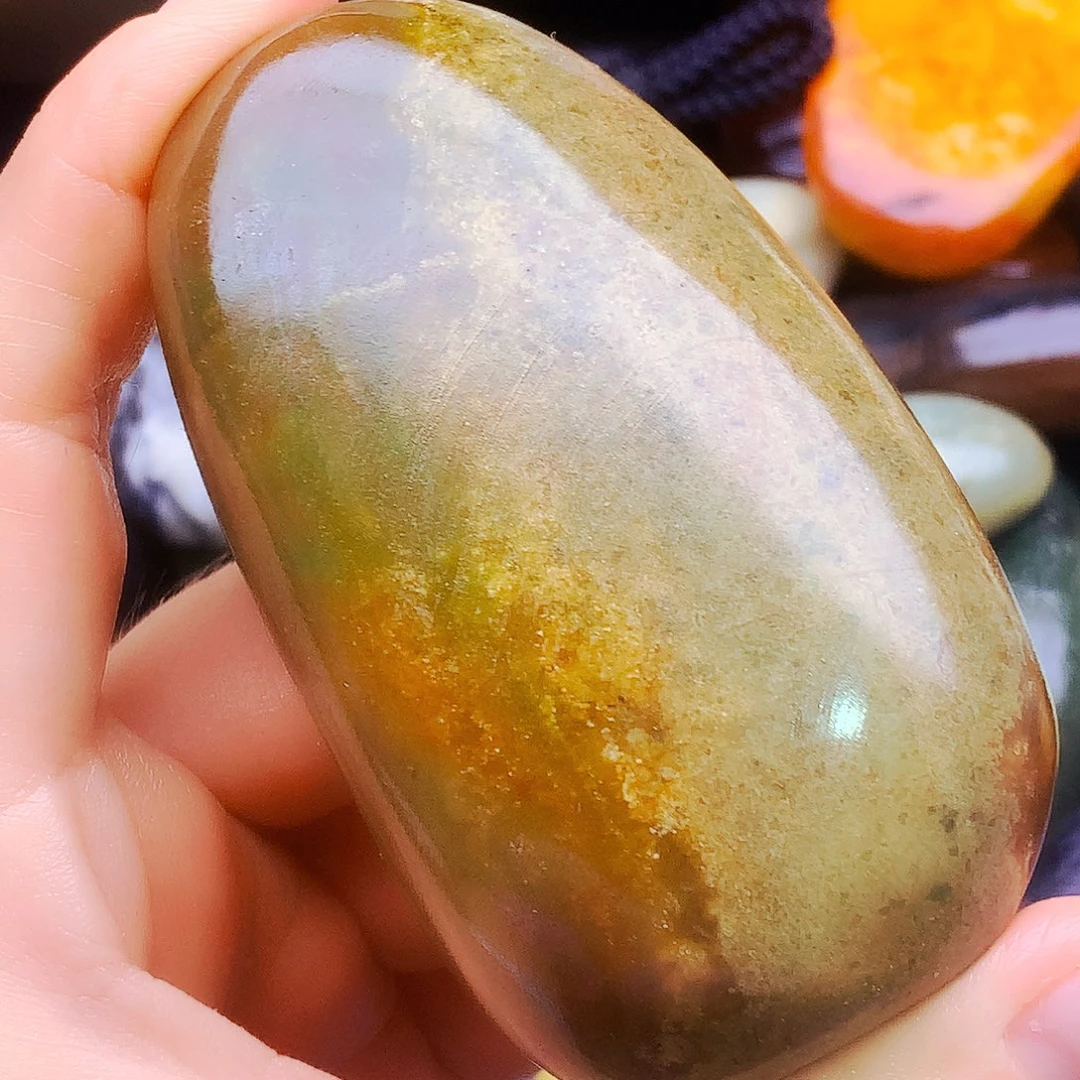 未镶嵌和田玉（糖玉）把件