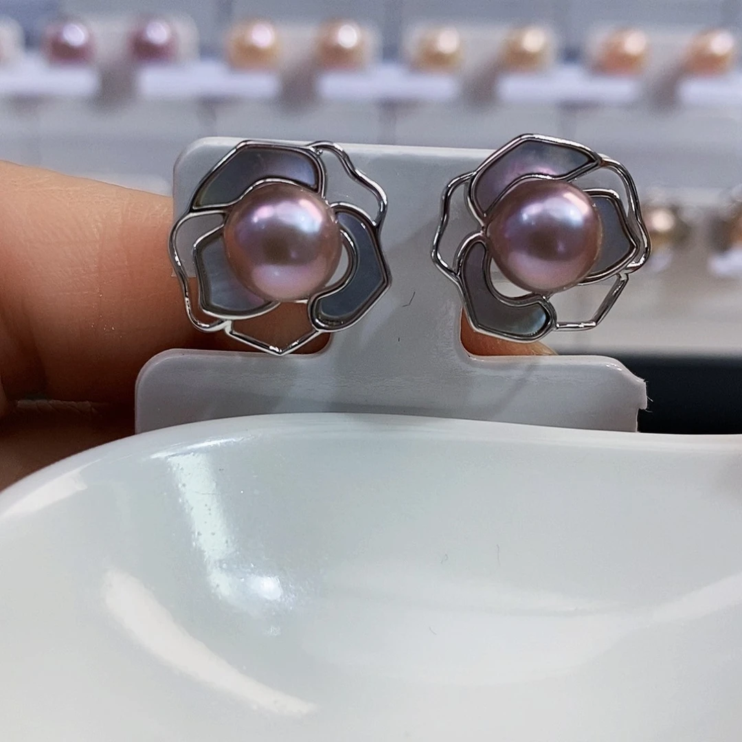 银S925镶嵌福利单正圆极光温柔紫色设计款耳环8mm淡水珍珠