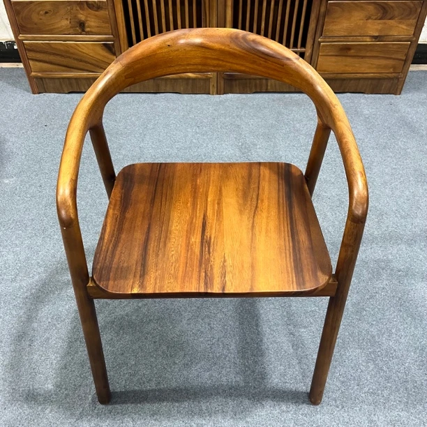 胡桃木公园椅（不包邮 咨询客服邮费）