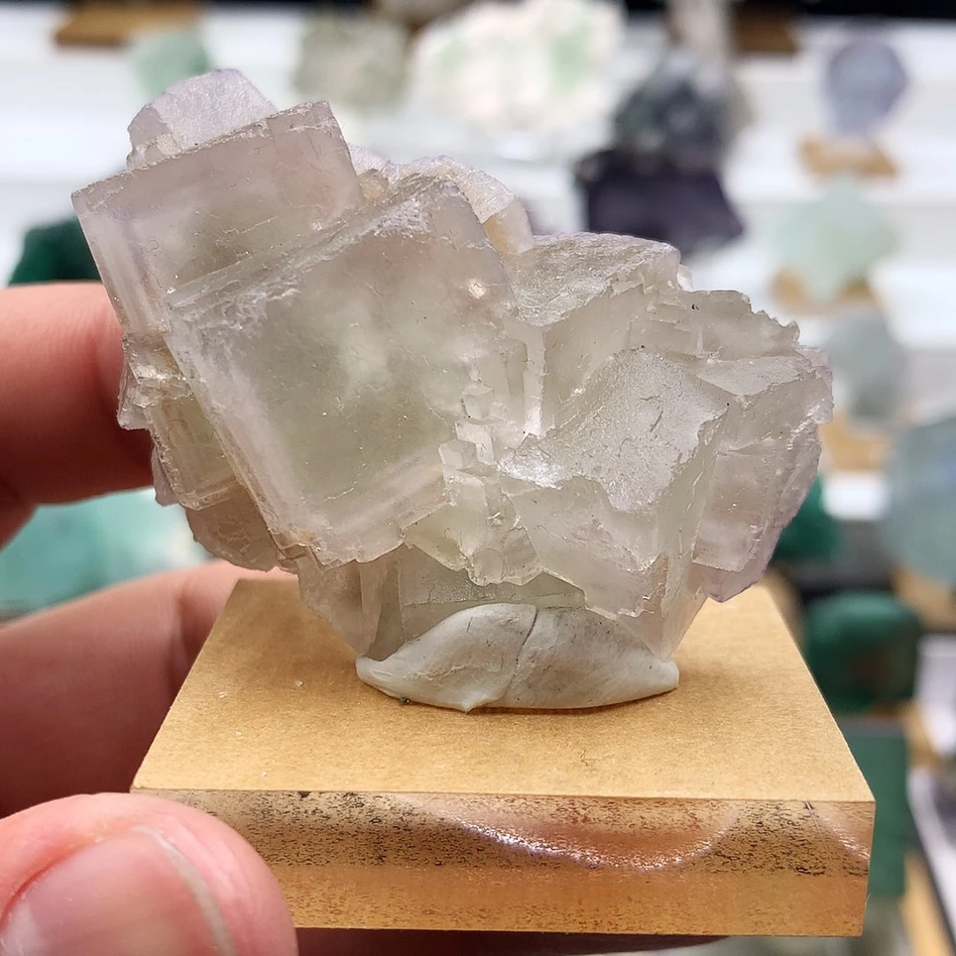 石材大漏啊，白瓷萤石