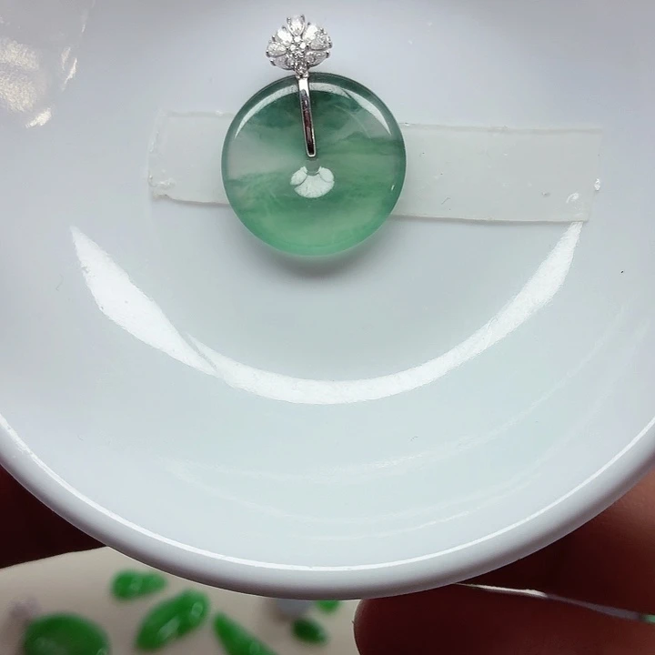 翡翠18K金镶嵌手链天然缅甸翡翠A货