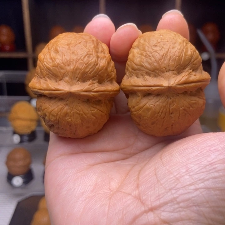 文玩核桃吊坠4玉罗汉