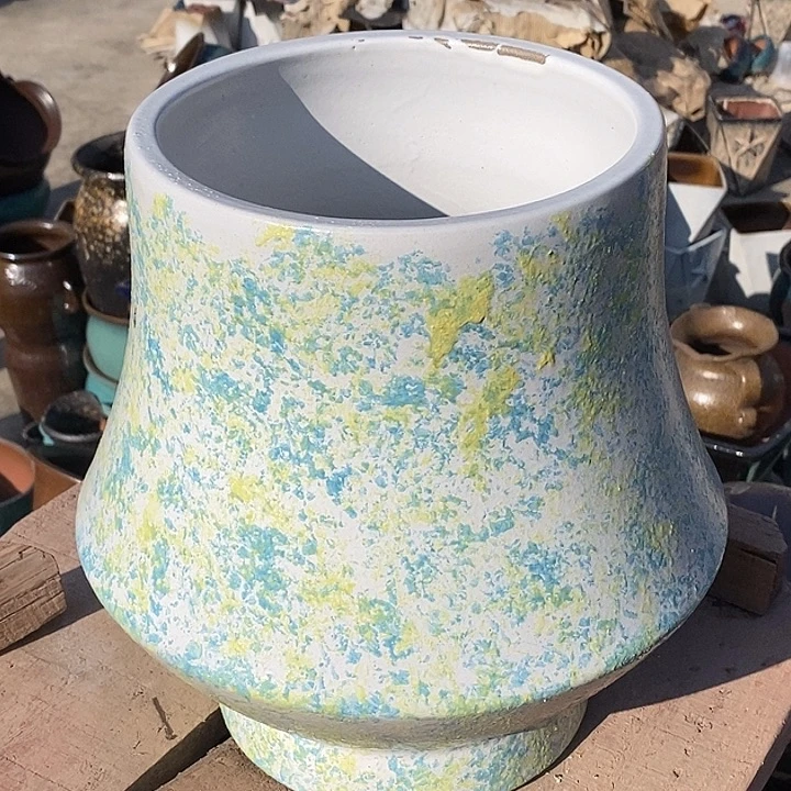 花盆紫砂口20高度27.5瑕疵