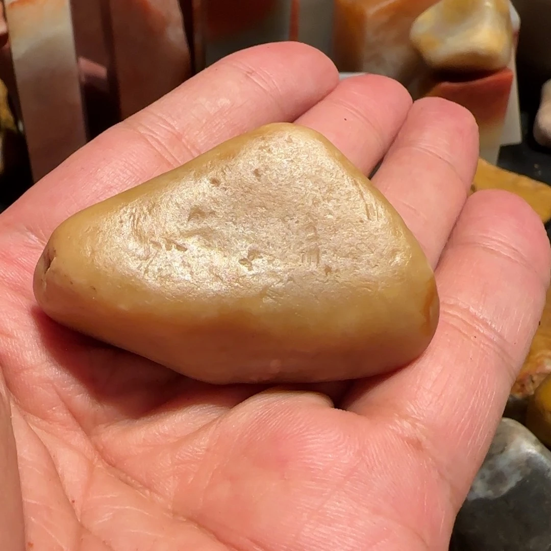 老挝石田黄原石，