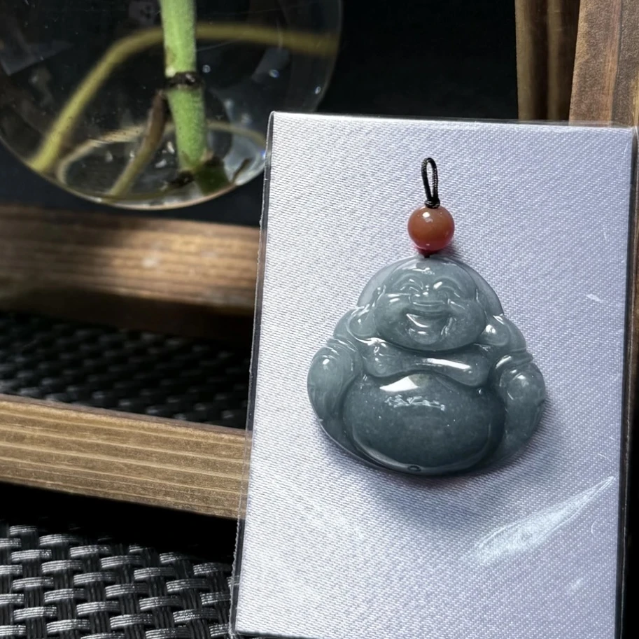 慕青山精品翡翠佛公H-0188