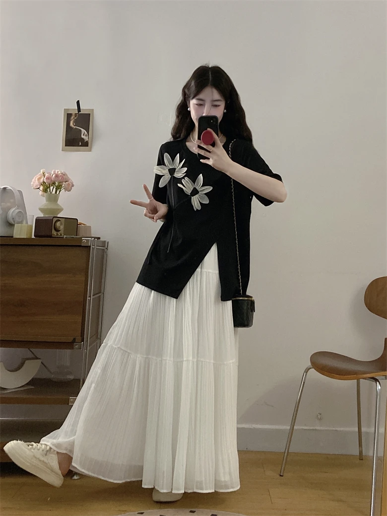 大码胖mm时尚洋气宽松搭配爆火百褶半身裙女遮肚子显瘦