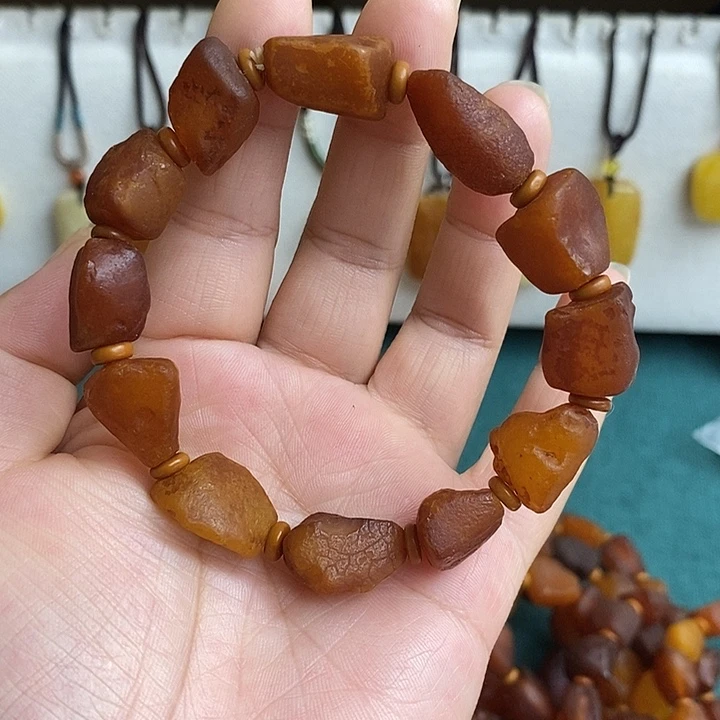 琥珀颈饰未镶嵌手串