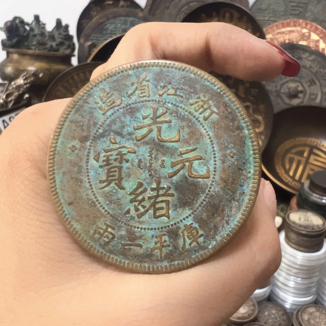 金属复古风格摆件