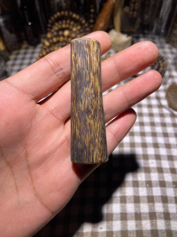 奇楠沉香吊坠10.3克