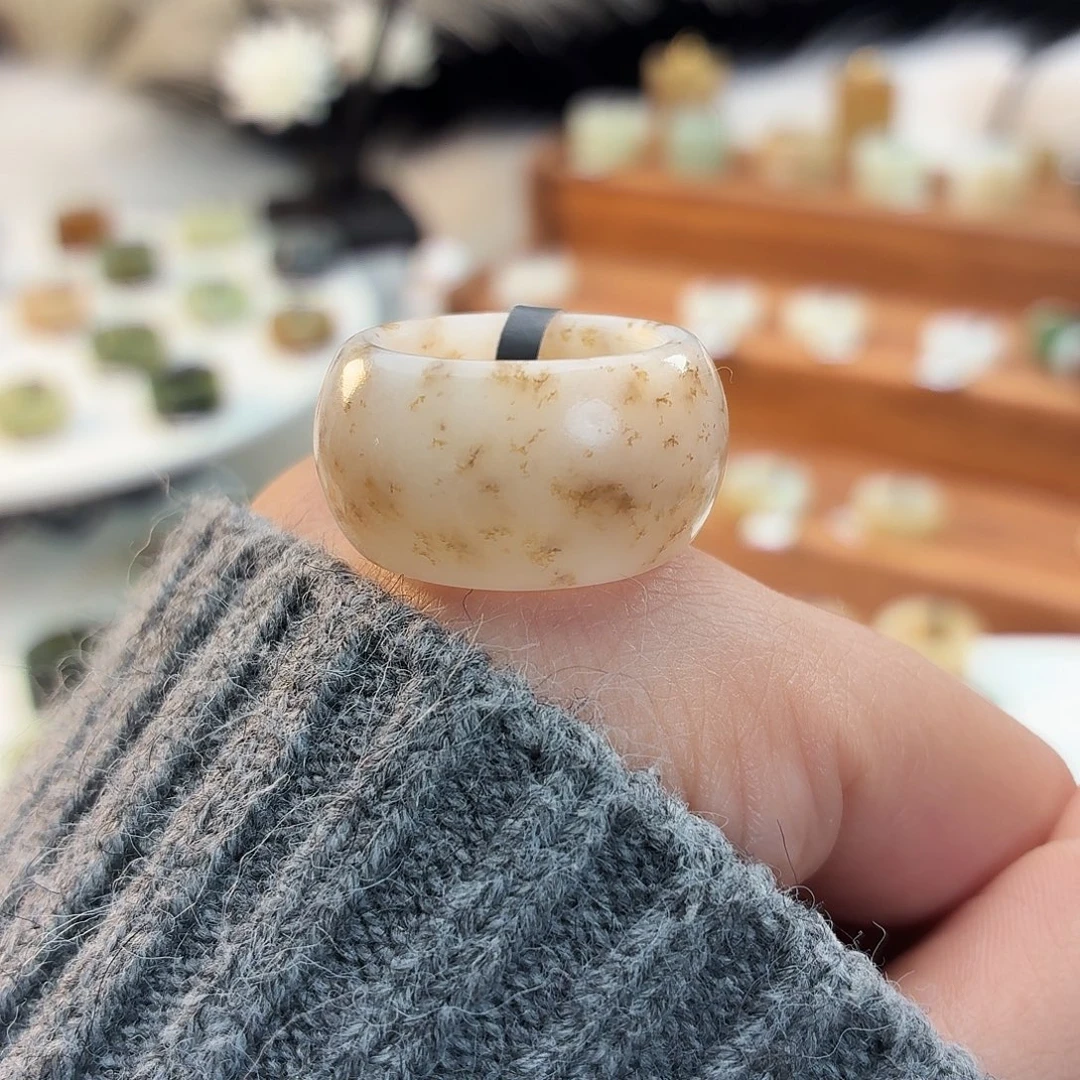 和田玉未镶嵌戒指i94桂花墩墩17.0mm