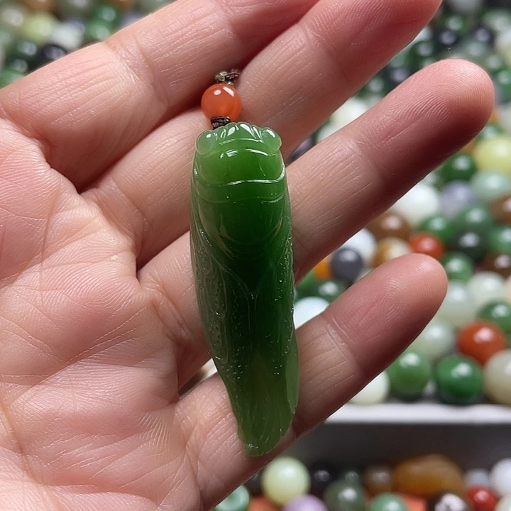 未镶嵌和田玉车挂