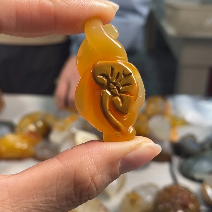 玛瑙/玉髓吊坠(不含链)未镶嵌