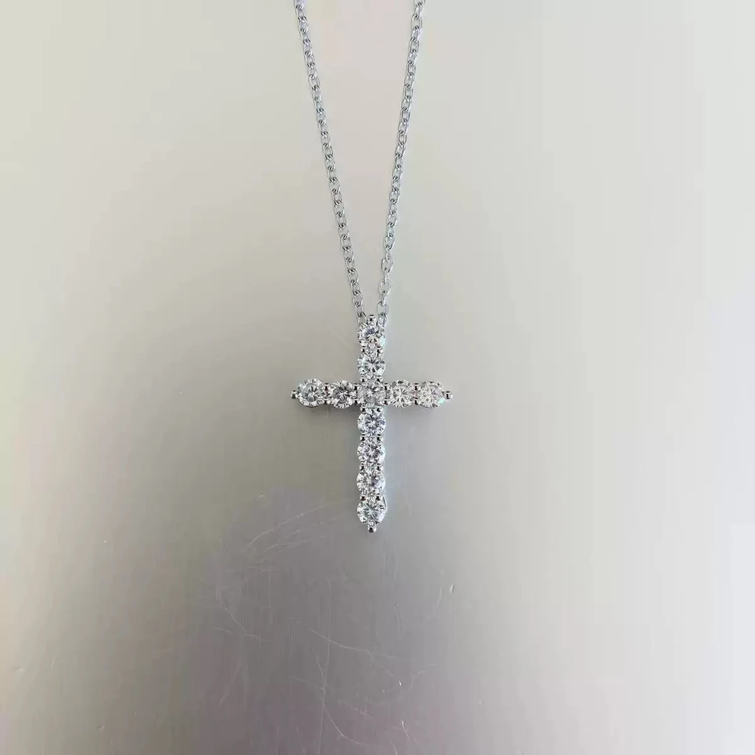 钛钢项链 简约十字架锆石锁骨链项链女时尚轻奢气质高级感锁骨链