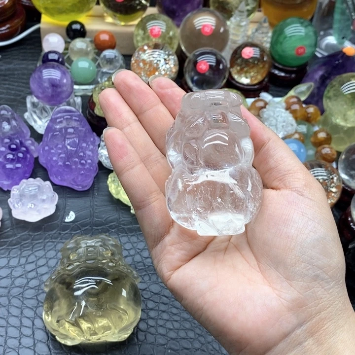 巨***犬石材天然白水晶貔貅