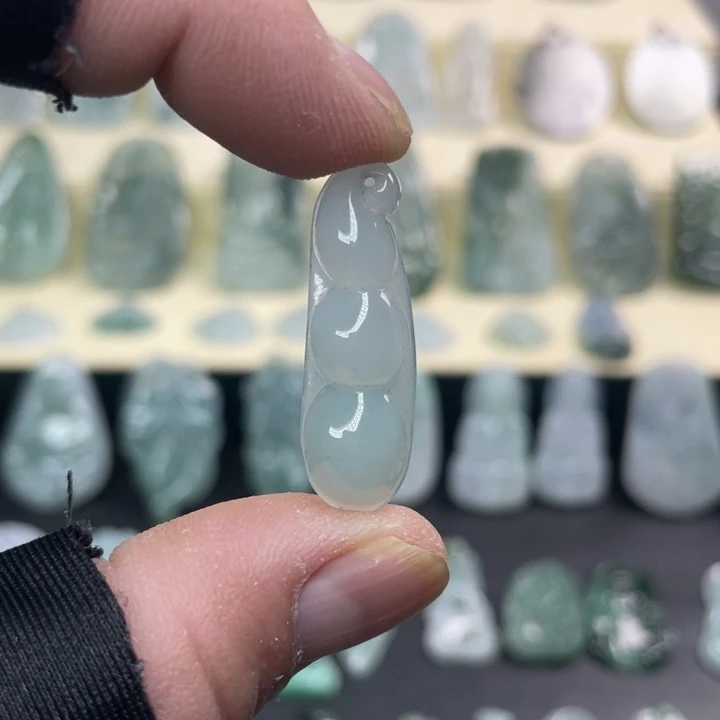 未镶嵌手链翡翠玉