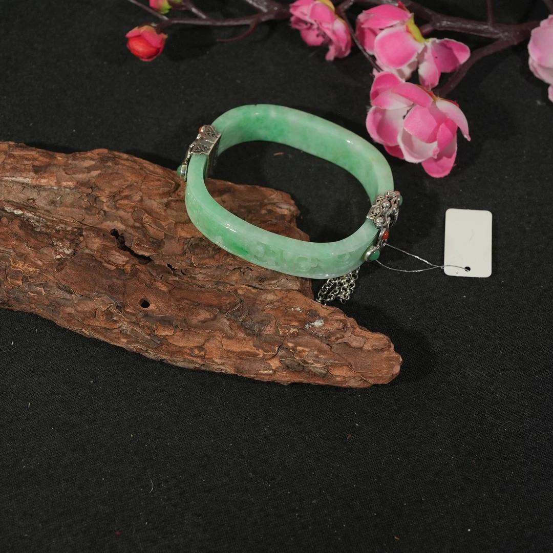 11.20香港王老板-翡翠手镯2t2409