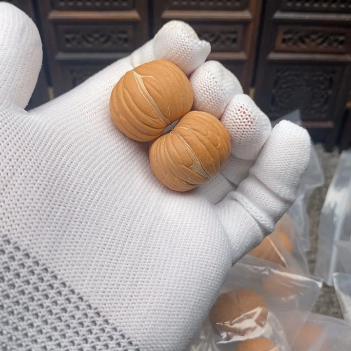 文玩核桃把件金丝南瓜