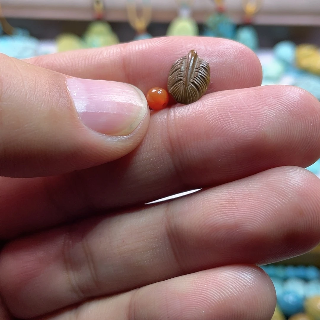 南红玛瑙未镶嵌配饰