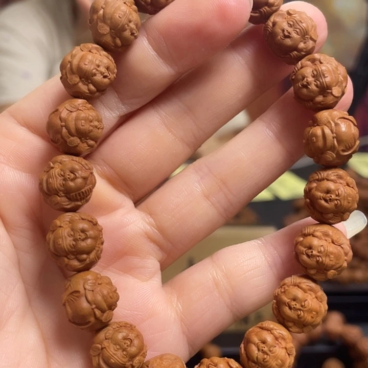 手串/手链橄榄核龙纹