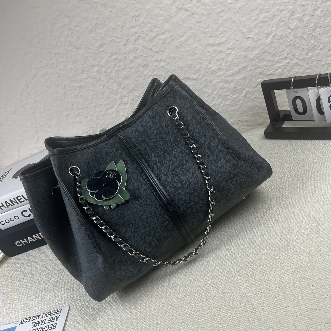 95新 Chanel/香奈儿 山茶花黑银tote荔枝纹托特包 底长35 12开