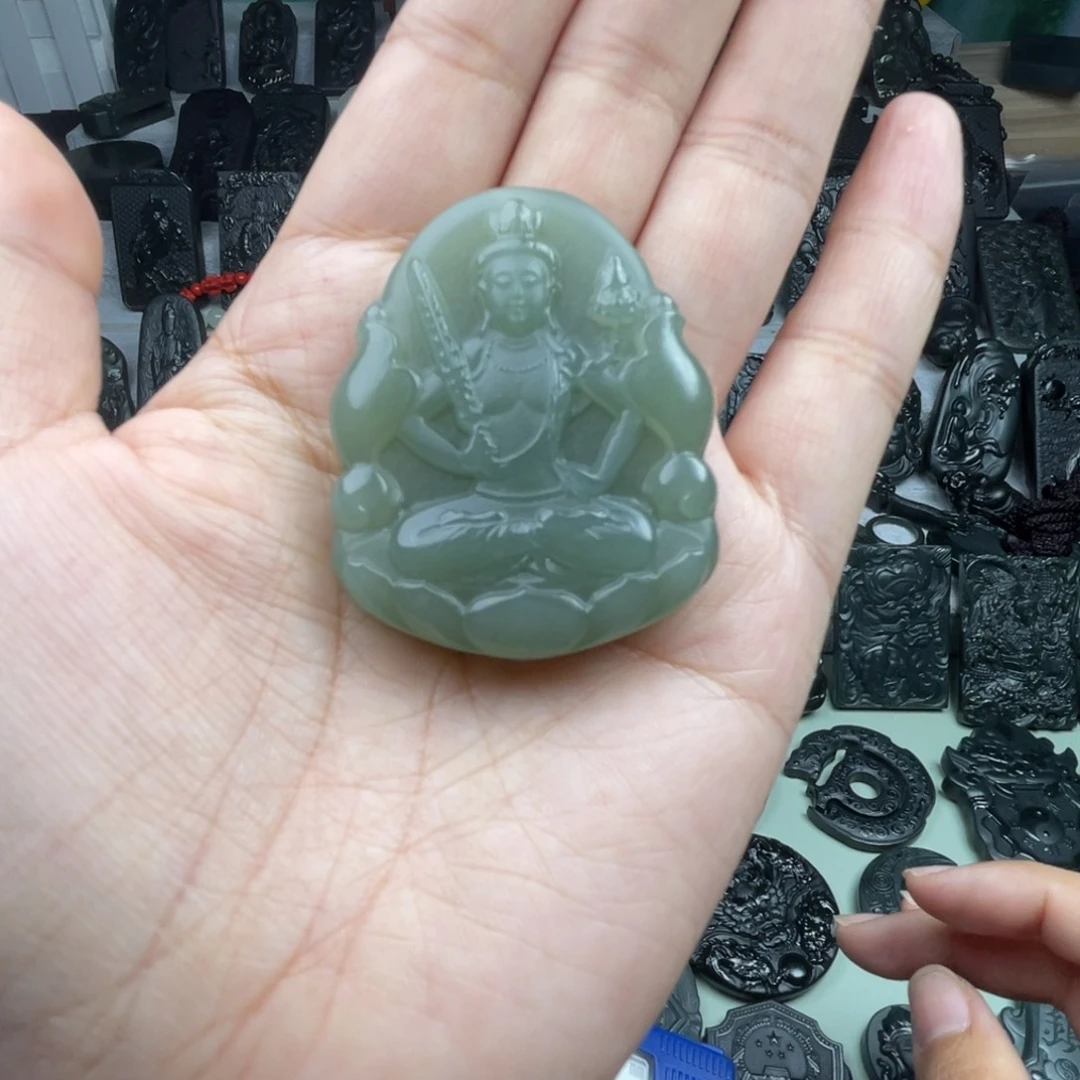 颈饰未镶嵌和田玉