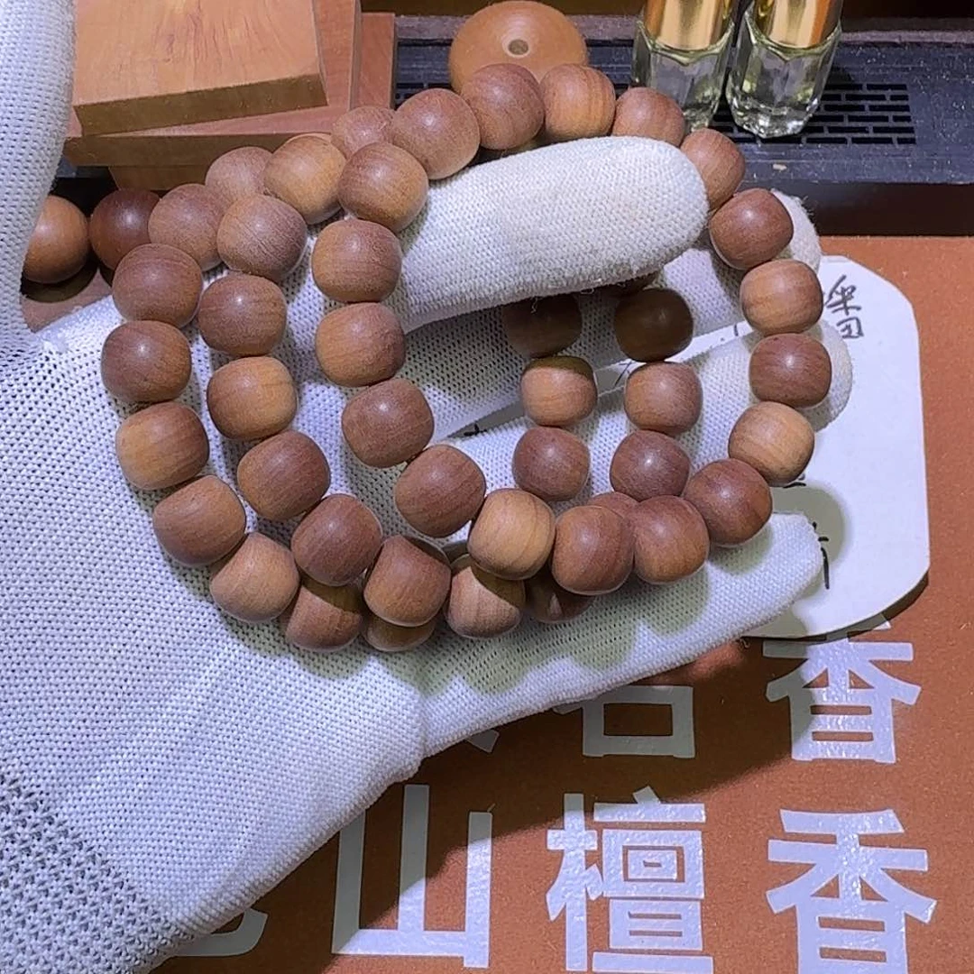 檀香木11×12×18颗黑肉横纹