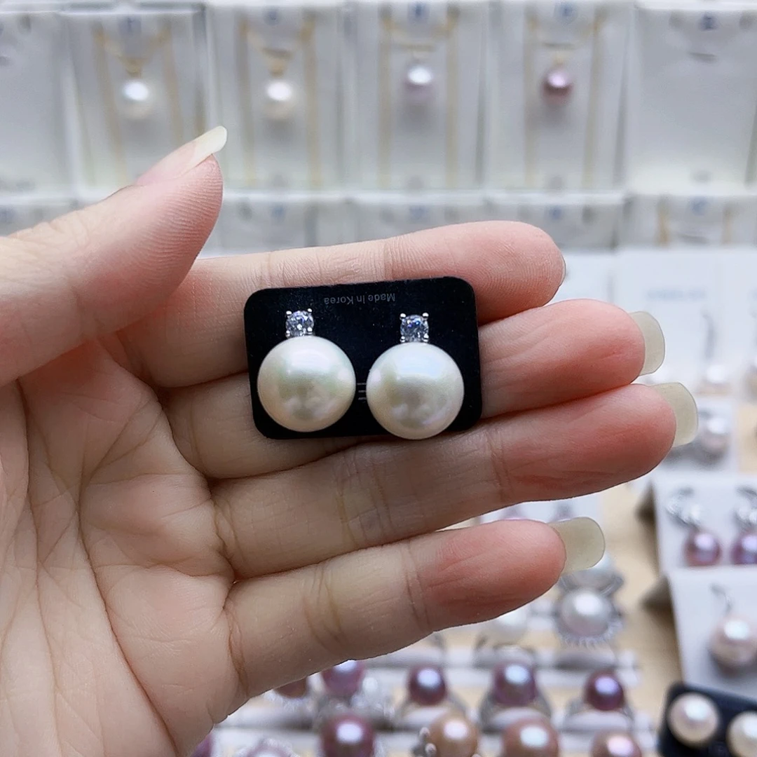耳饰银S925镶嵌淡水珍珠12.2