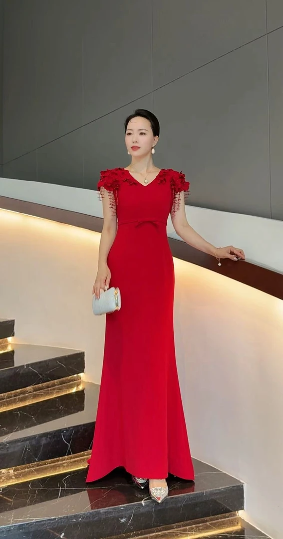 红印象高定喜婆婆妈妈时尚显瘦气质优雅端庄婚宴礼服