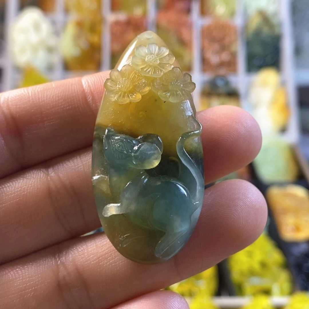 未镶嵌蛇纹石玉颈饰