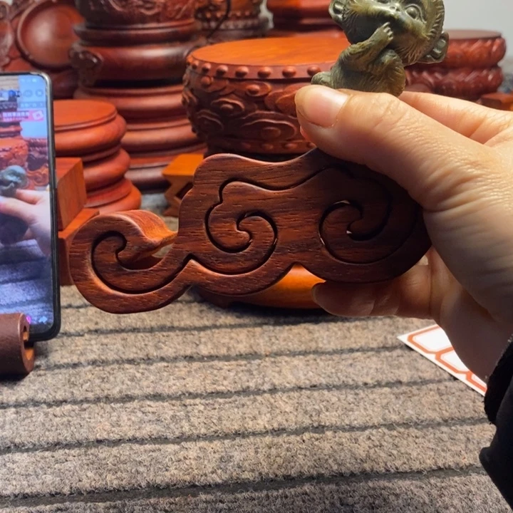 南***斌木猴和手机支架38两个