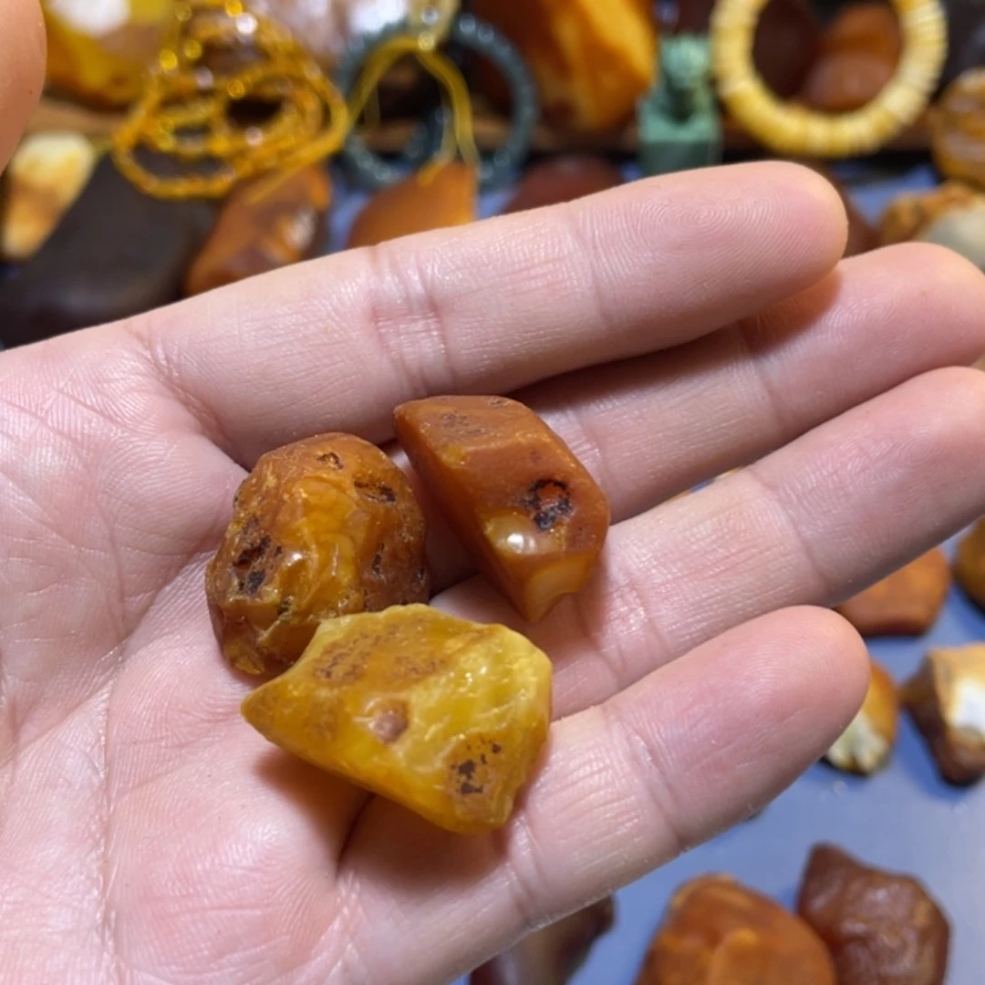 定制琥珀未镶嵌安**…原矿