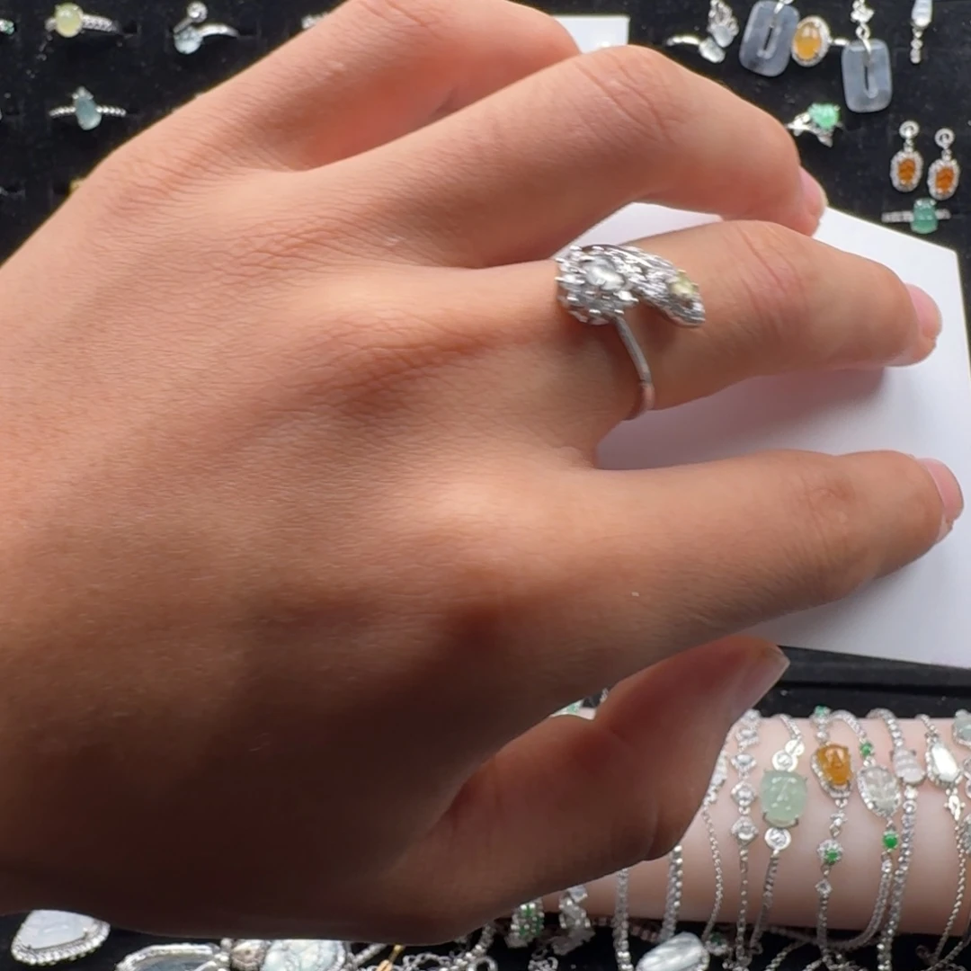 翡翠银S925镶嵌戒指缅甸翡翠A货高冰蛋面黄翡AB戒