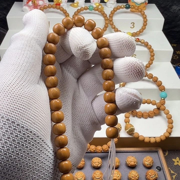 吊坠猴头核桃乱**人无瑕疵一套毕业礼盒