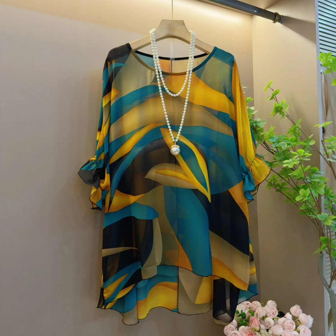 气质时尚宽松百搭大码气质显瘦花纹设计感夏季上衣（长72左右）