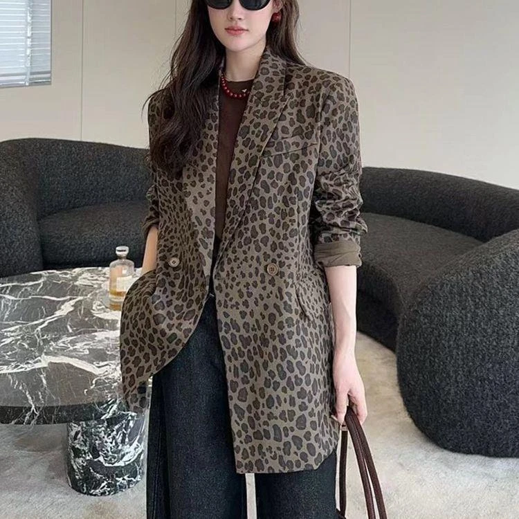 2024大码女装流行豹纹西装外套女胖宽松时尚百搭小西服上衣微2025