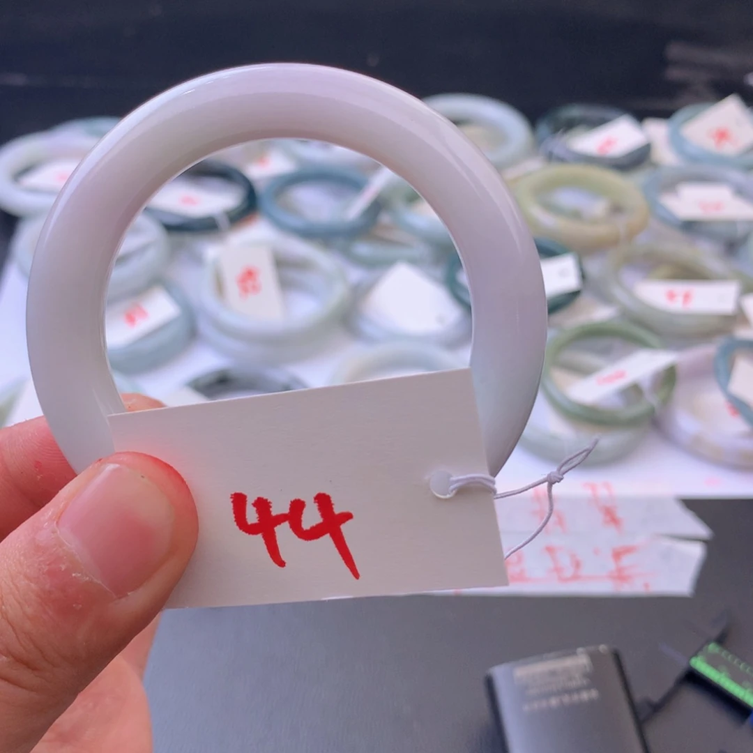 翡翠手镯未镶嵌45668888888