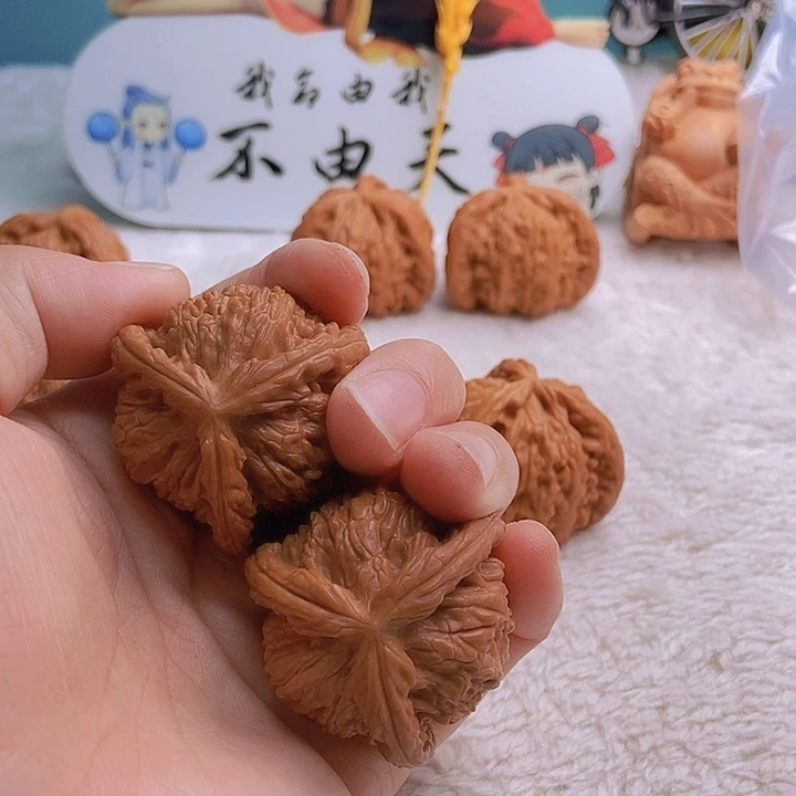 吊坠文玩核桃前*三棱