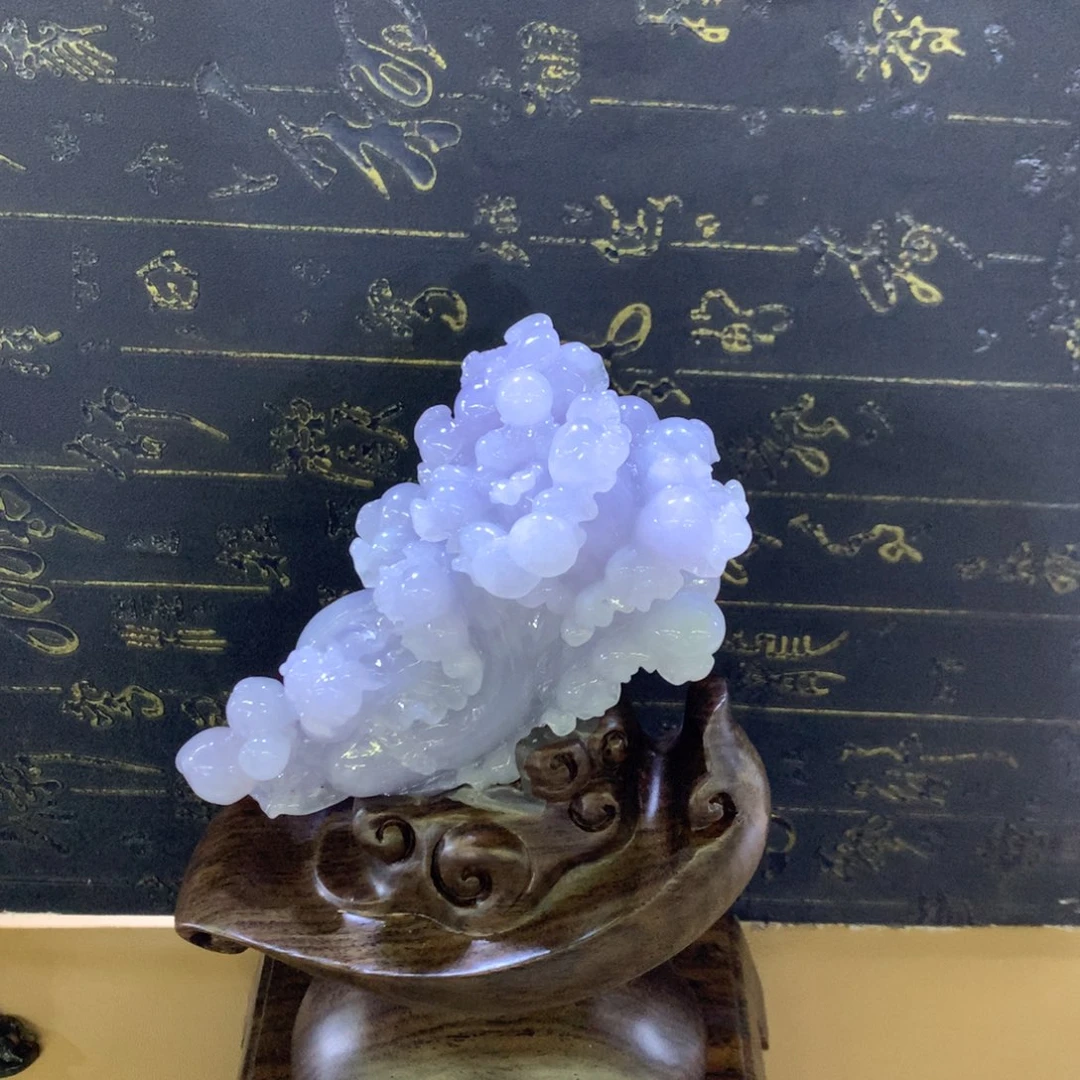 未镶嵌摆件翡翠张****）