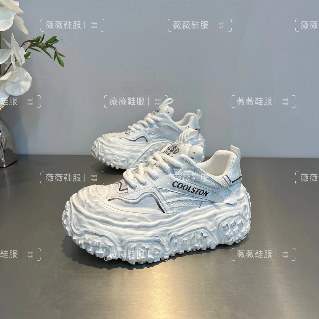 2025新款定制男士皮面擦色增高厚底休闲时尚青春百搭舒适潮流男鞋