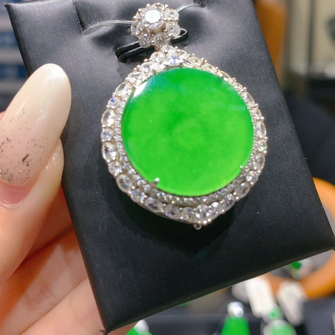 【闪购商品】颈饰银S925镶嵌翡翠5柒姐