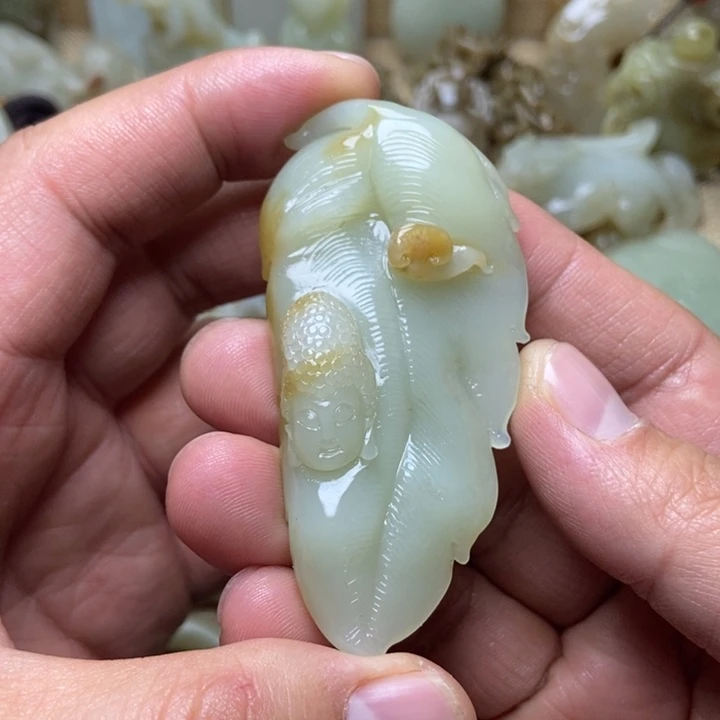 和田玉未镶嵌挂件