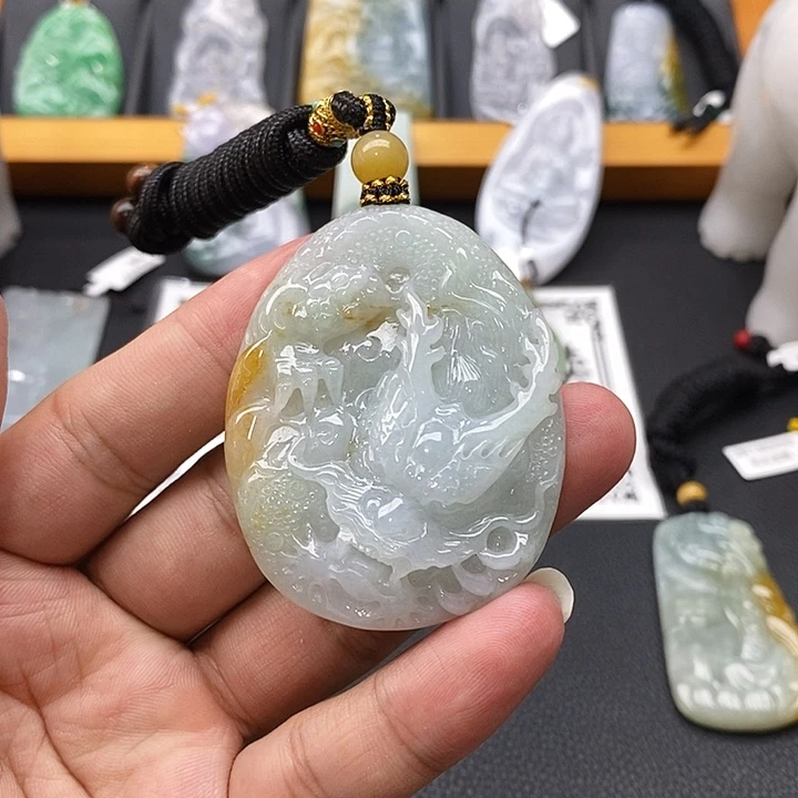 翡翠未镶嵌吊坠(不含链)逾****生挂件