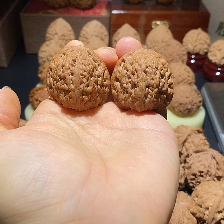 文玩核桃吊坠红玛瑙36