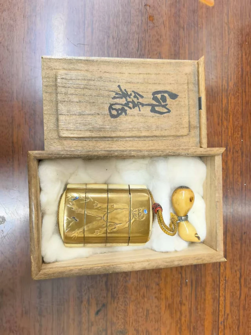 高品质金实绘印笼文玩手把件
