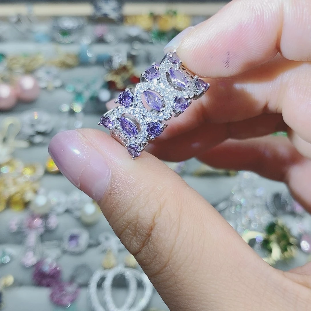 【闪购商品】银S925镶嵌耳饰托帕石