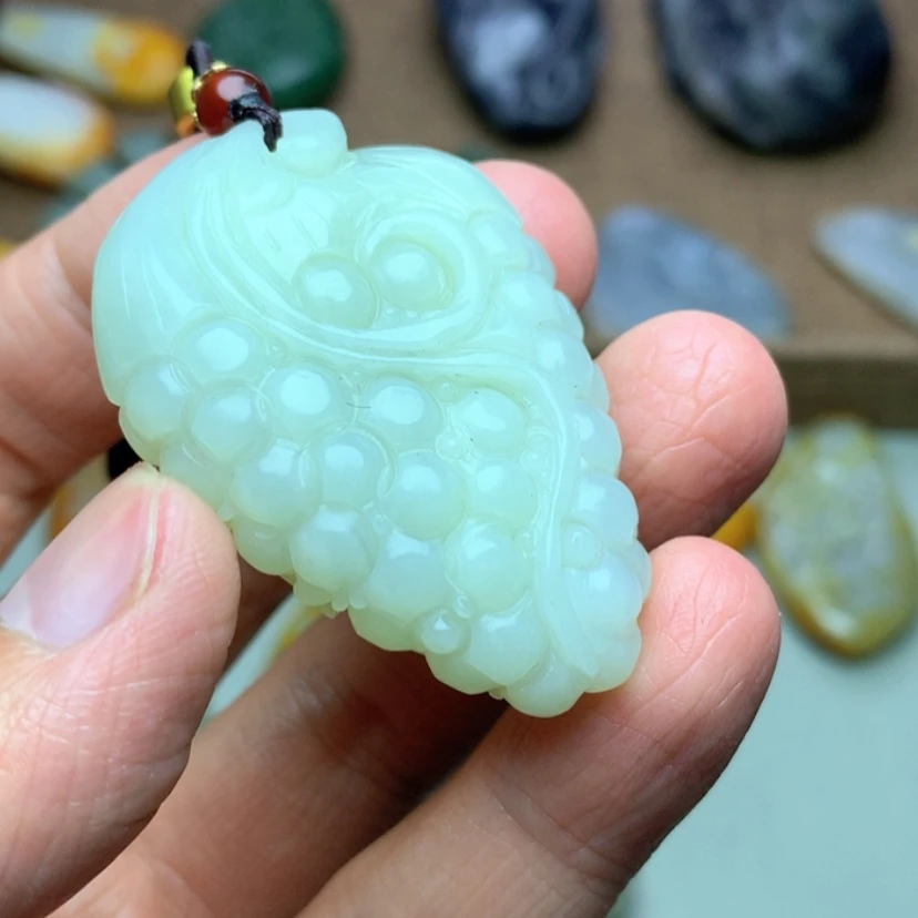 【闪购商品】颈饰未镶嵌和田玉